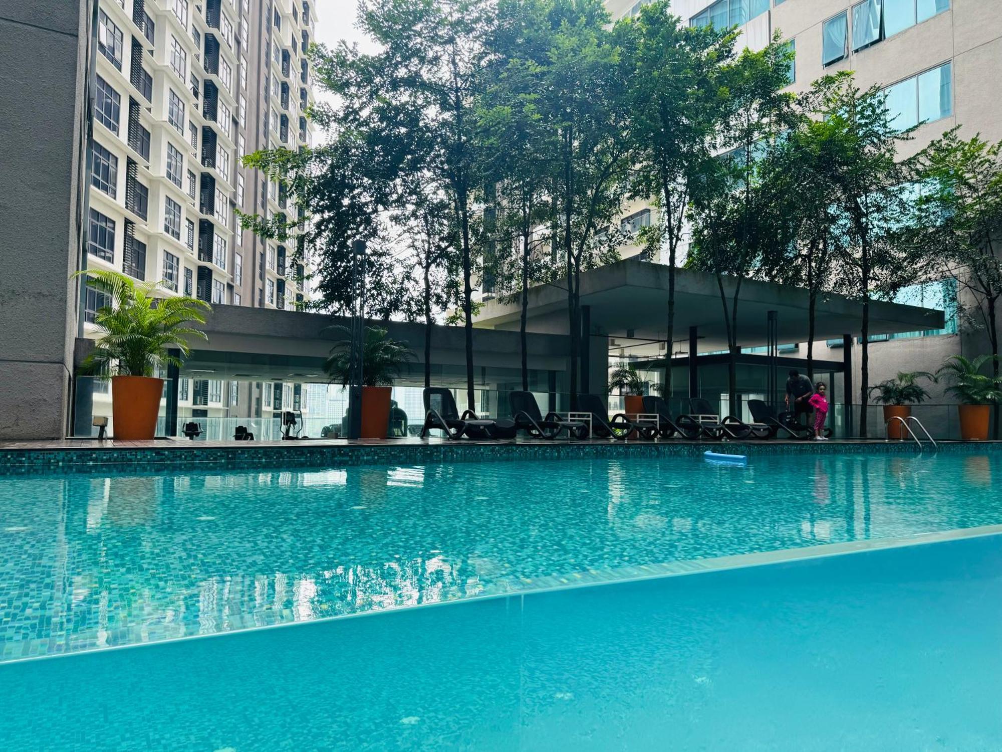 Summer Suites Klcc By Classy Kuala Lumpur Exterior photo