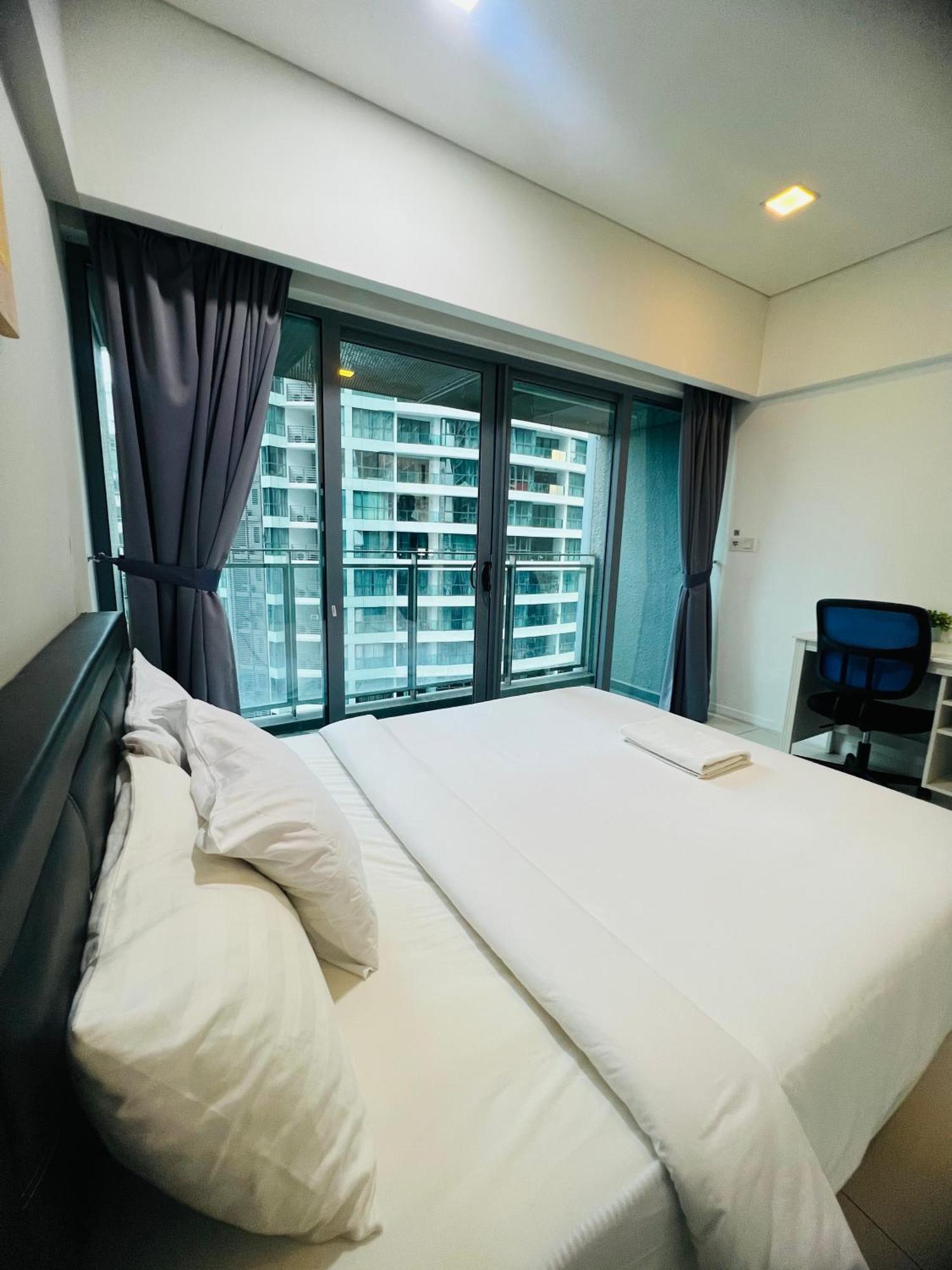 Summer Suites Klcc By Classy Kuala Lumpur Exterior photo