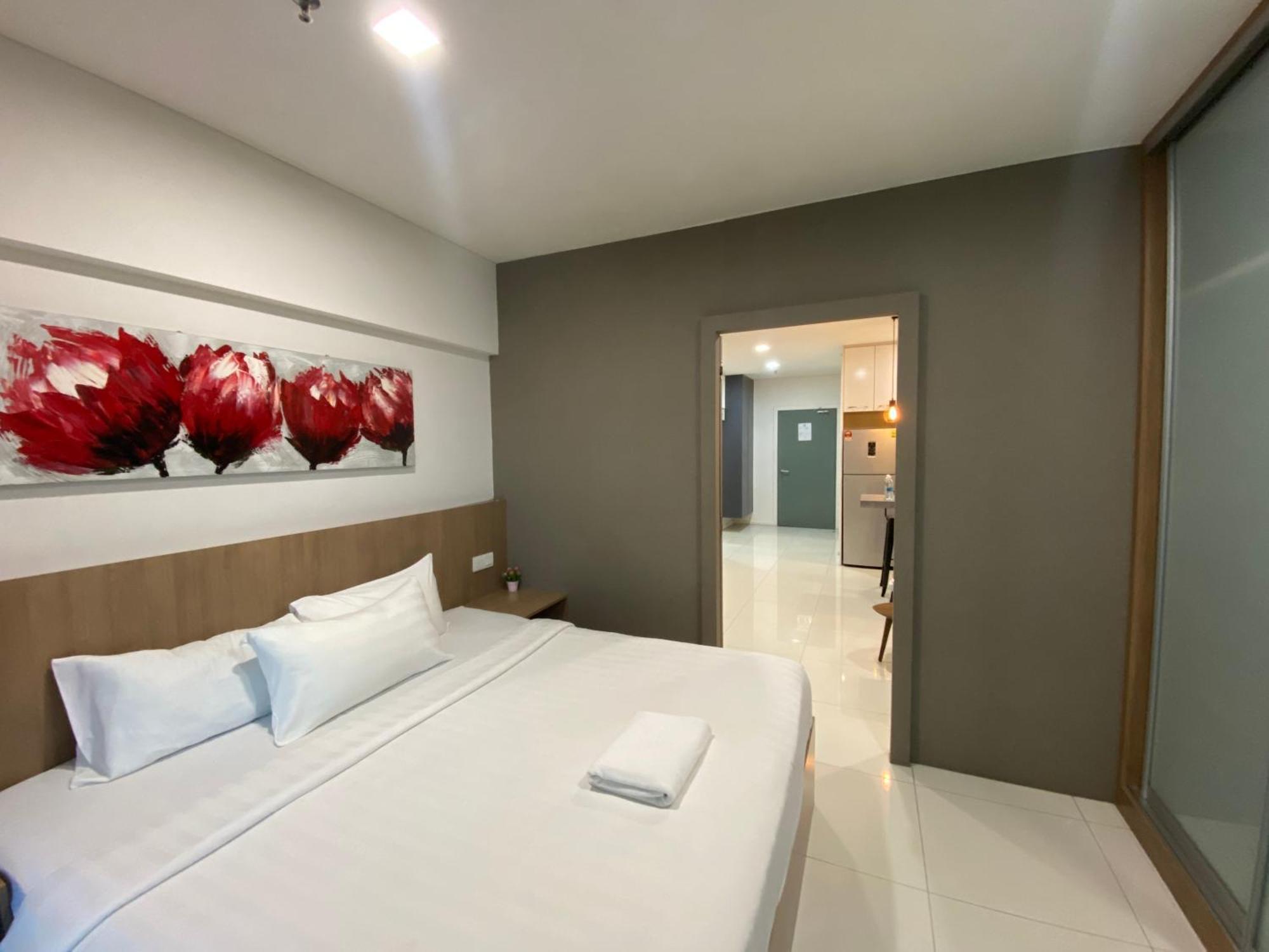 Summer Suites Klcc By Classy Kuala Lumpur Exterior photo